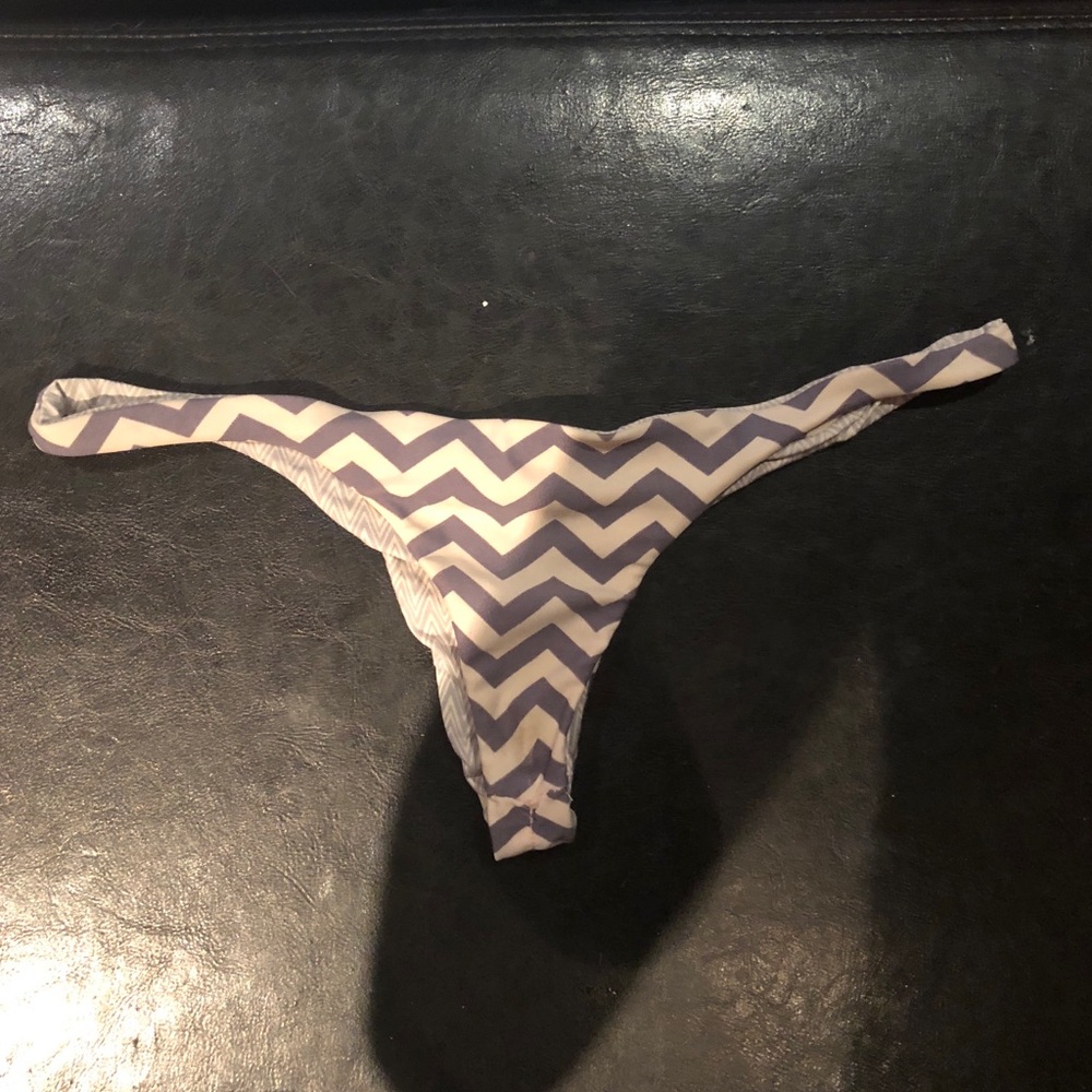Acacia Axel bottom chevron P/xs